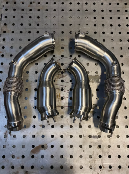 Passend für BMW M5 LCI / M8 LCI Competition/CS X5M/X6M High Flow Downpipes